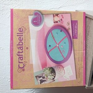Vintage Girls Craftabelle Pinboard Kit